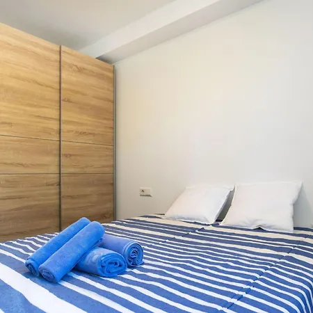 Pinos By Interhome * Platja d'Aro